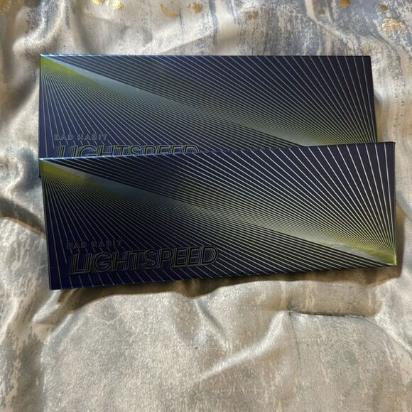 Bad habit lightspeed colorful eyeshadow palette 8 colors makeup beauty - Picture 3 of 4